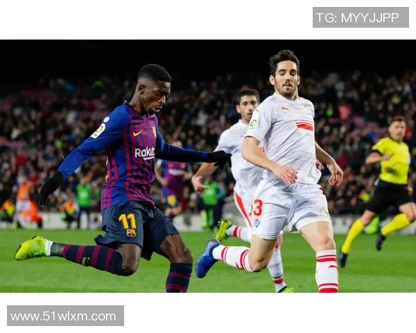 利物浦与巴塞罗那首发阵容对比分析及战术解读