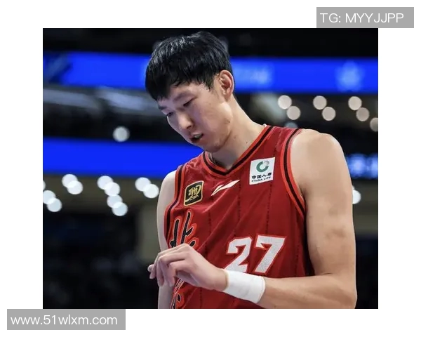 周琦在国际赛场的崛起与挑战：从青涩新秀到篮球巨星的成长之路