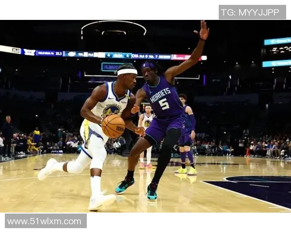 吉米巴特勒领衔热火队重返季后赛争夺冠军的决心与挑战