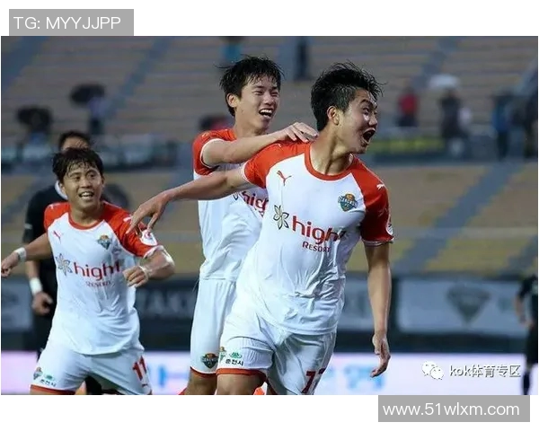 尚州与江原FC激战正酣谁能在这场较量中笑到最后