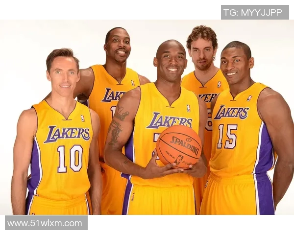 科比与阿泰精彩对决瞬间回顾动作捕捉让人热血沸腾的篮球时刻