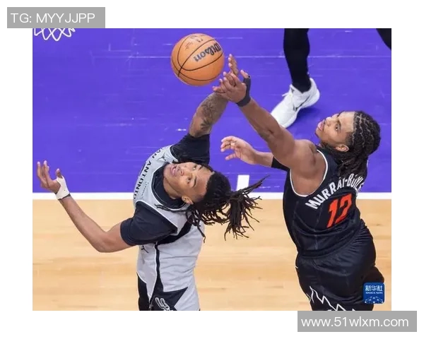 马刺与猛龙激战正酣10月24日NBA赛场精彩对决不容错过