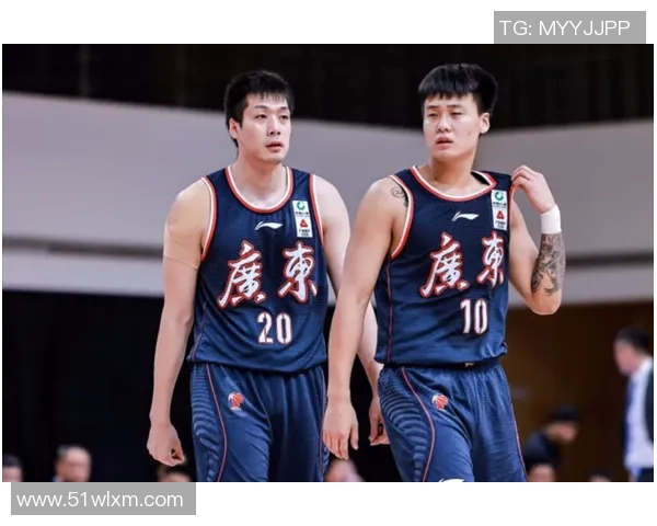 魔顿与邓迪联激战正酣谁能在这场较量中笑到最后