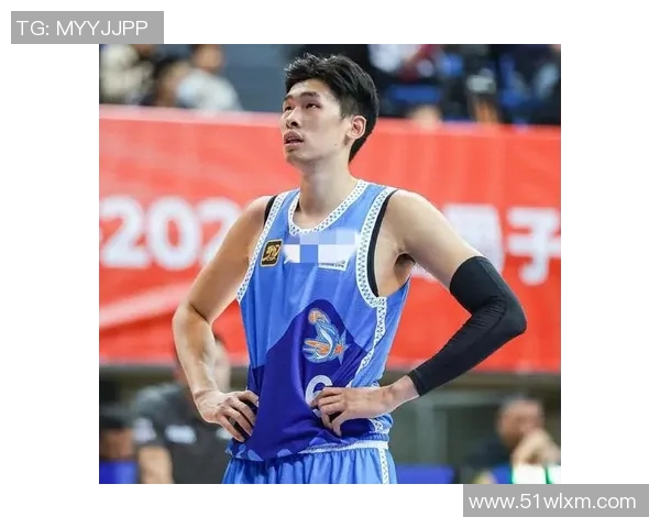 齐麟的崛起与挑战：从新星到篮球赛场的闪耀之路